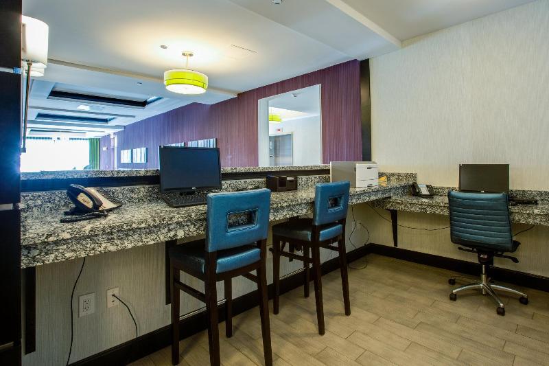 Home2 Suites By Hilton Charleston Airport Convention Center, Sc North Charleston Exteriör bild